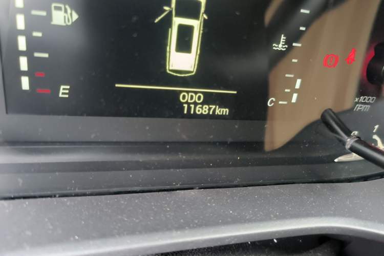 Used SAIC MAXUS G50 2023 1.5T Manual Comfort A Odometer Close Up