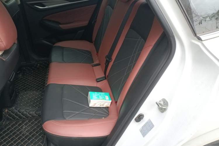 Used Changan Eado 2022 PLUS Blue Whale NE 1.4T GDI DCT Prestige Edition
