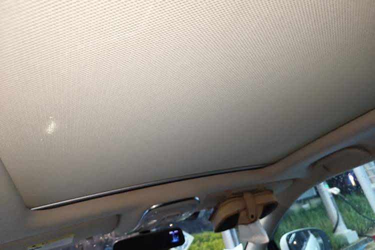 Used BYD Tang New Energy 2015 2.0T Four-Wheel-Drive Flagship Model
