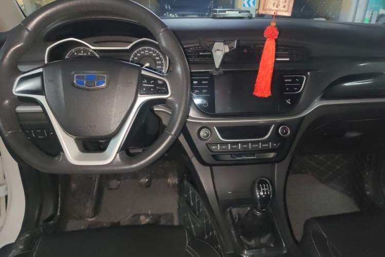 Used Geely Auto Emgrand 2017 Sedan Million Edition 1.5L Manual - Upward Version
