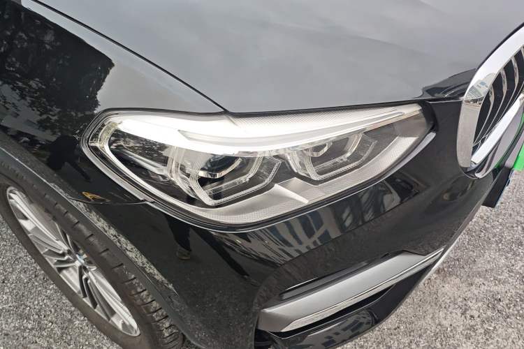 Used BMW X3 2018 xDrive28i Luxury Package China VI Emission Standard
