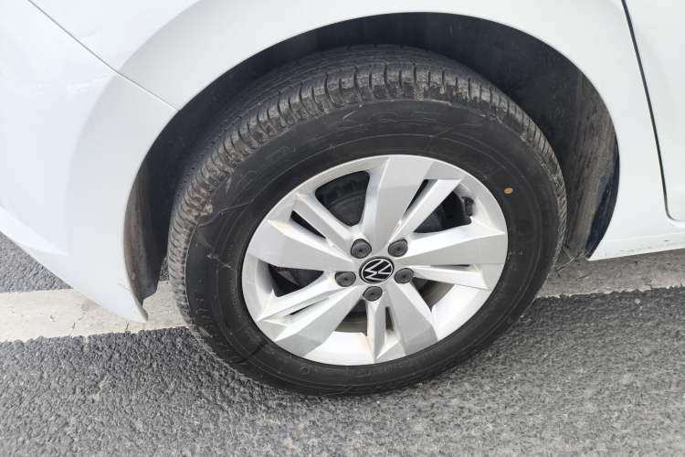 Used Volkswagen Polo 2021 Plus 1.5L Automatic Panoramic Enjoyment Edition Right Rear Wheel Hub