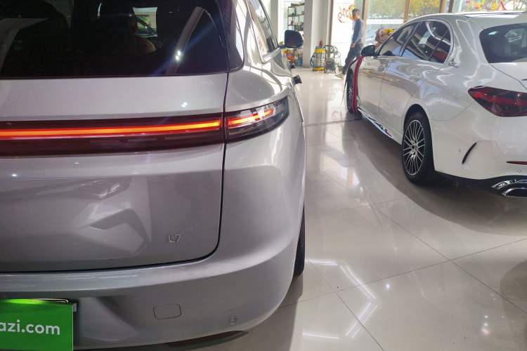 Used Li Auto L7 2023 Pro Model
