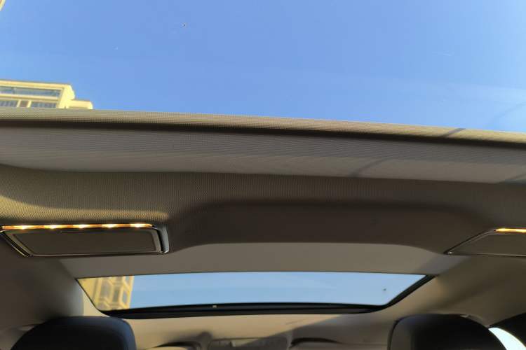 Used Mercedes-Benz E-Class 2018 Restyled E 300 L Sporty and Stylish Edition
