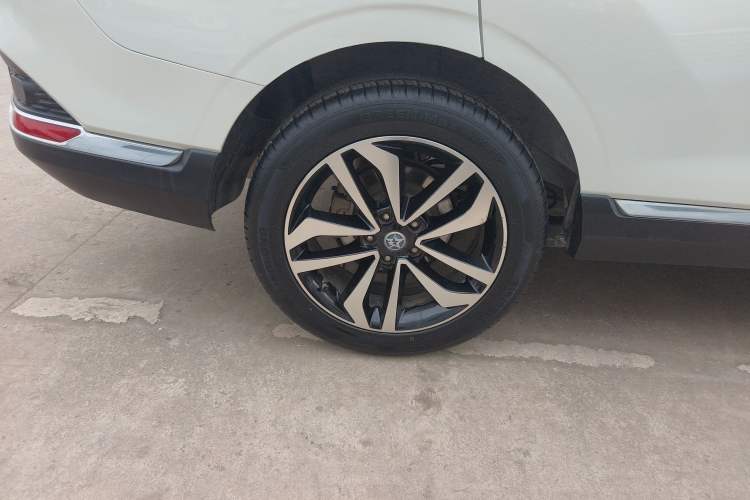 Used Venucia T90 2017 2.0L CVT Smart Edition
