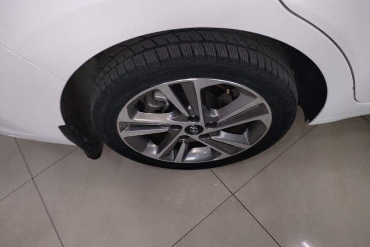 Used Hyundai Elantra (6th Generation / Lingdong) 2016 1.6L Automatic ZhiXuan – Elite Version
