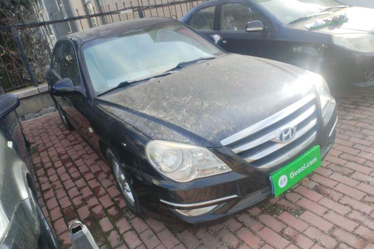 Used Hyundai MoInca 2009 1.8L Manual Comfort Edition GL Front Right 45 Deg