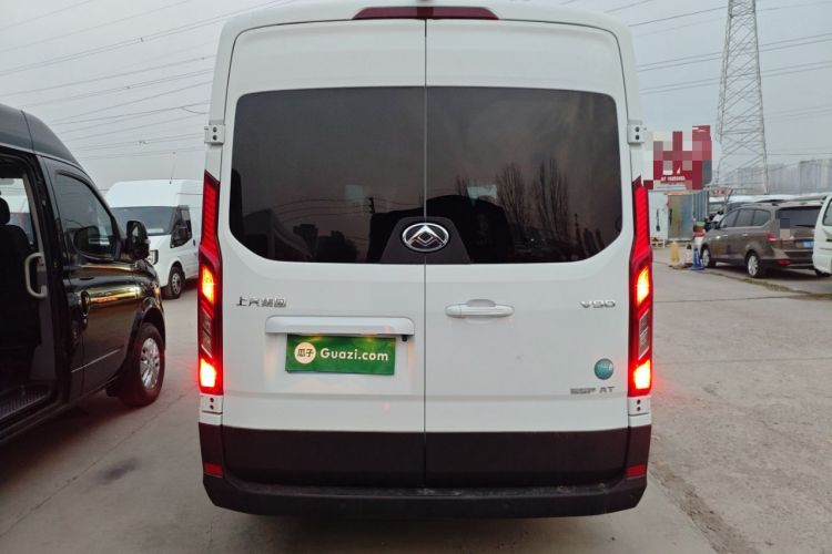 Used SAIC MAXUS Xintu V90 2022 2.0T Automatic Zhiyun King Rear-Drive Long Wheelbase High-Roof Design with Single Rear Tire—6/7 Seater
