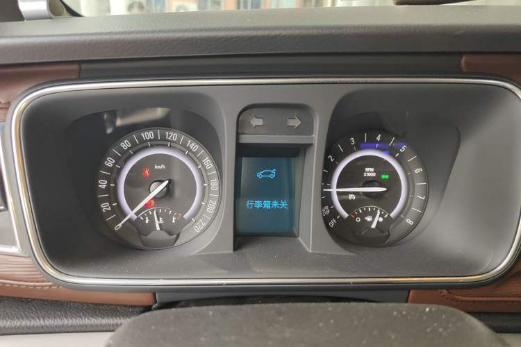 Used Buick GL8 2018 28T Luxury Model China VI Standard Instrument Cluster