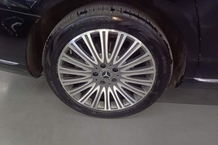 Used Mercedes-Benz E-Class 2020 Facelift E 300 L Stylish Edition
