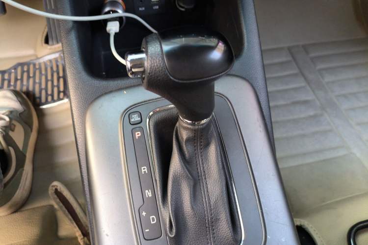 Used Kia K3 2015 1.6L Automatic GL
