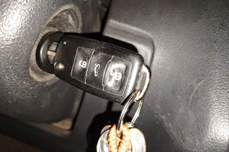 Used Volkswagen Polo 2012 1.6L Cross Polo Automatic Transmission