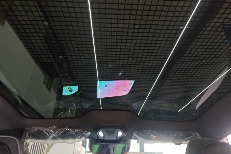 Used Hongqi EH7 2025 600 Smart Selection Edition
