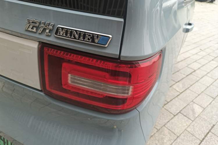 Used Wuling Hongguang MINIEV 2022 Zizai Version Lithium Iron Phosphate
