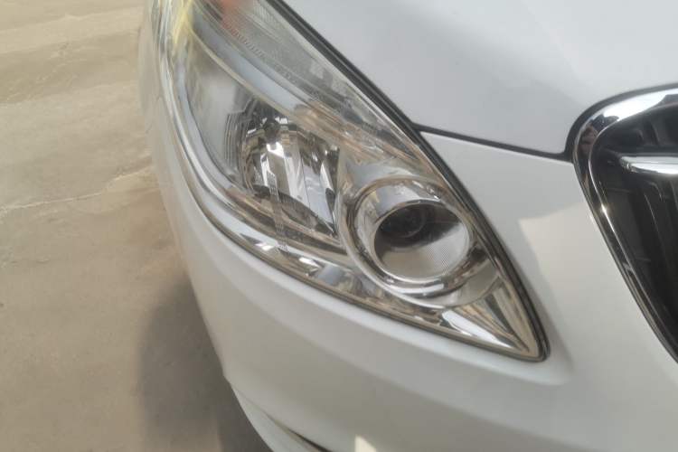 Used Buick GL8 2018 28T Luxury Model China VI Standard
