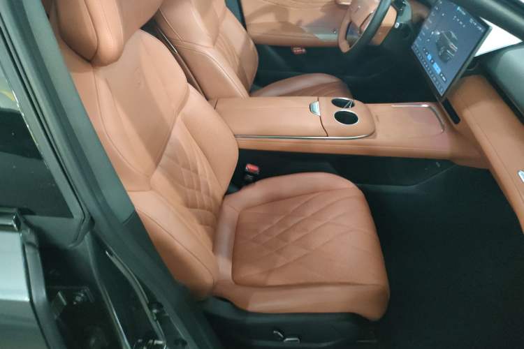 Used Deepal S07 2023 520Max Pure Electric Version Right Front Seat