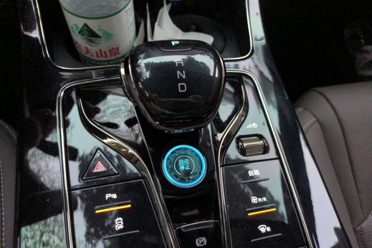 Used BYD Han 2023 DM-i Champion Edition 121KM Prestige Model
