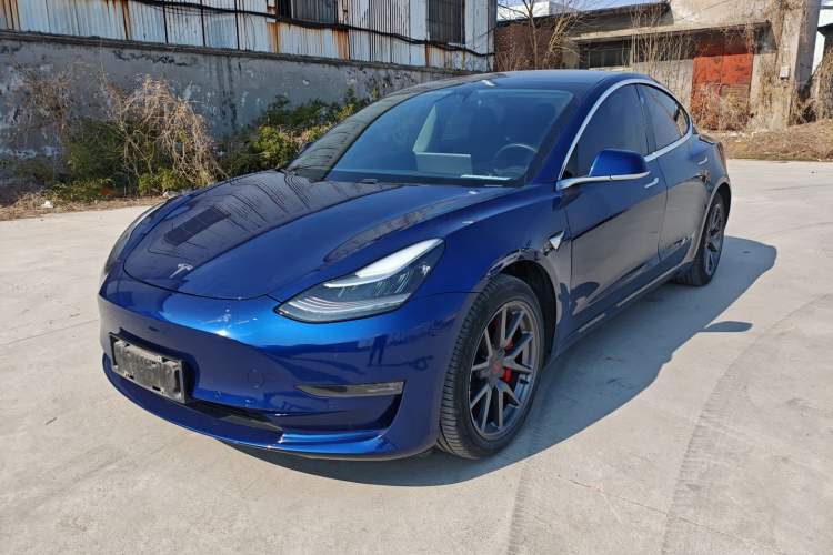 Used Tesla Model 3 2019 Long-Range All-Wheel-Drive Version