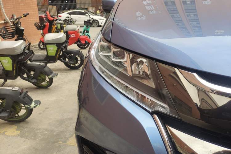 Used Honda Odyssey 2021 2.0L Rui·Luxury Edition Right Front Headlight