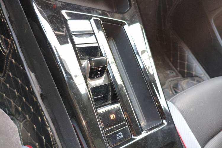 Used Volkswagen Lamando 2023 Lavida L 280TSI DSG Spicy Edition Gear Lever