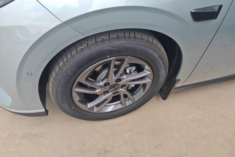 Used BYD Seal 06 New Energy 2025 EV 545KM Premium Edition Exterior 1