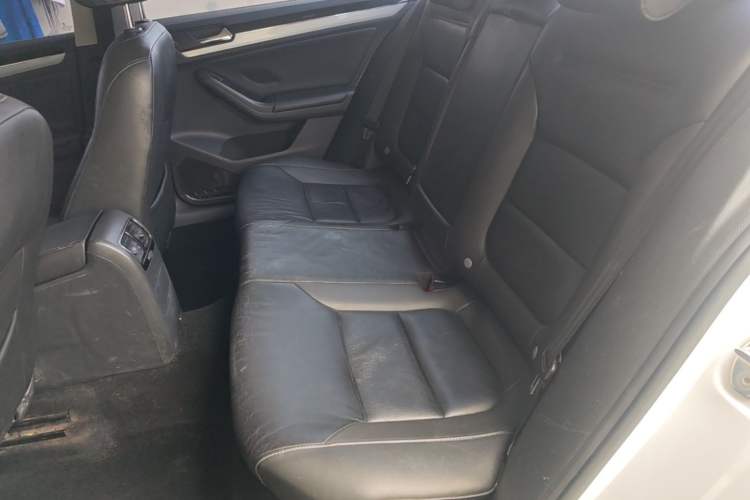 Used Volkswagen Sagitar 2015 1.6L Automatic Comfort Model