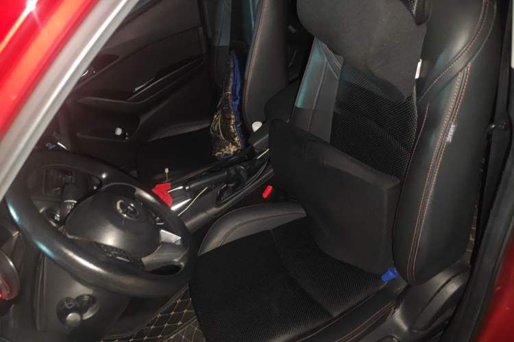 Used Mazda 3 Axela 2016 Sedan 1.5L Automatic Luxury Model Left Front Seat