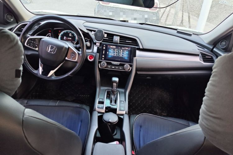 Used Honda Civic 2016 220TURBO CVT Prestige Edition
