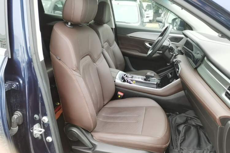 Used JETOUR X90 PLUS 2023 2.0T DCT Castle 7-Seater Right Front Seat