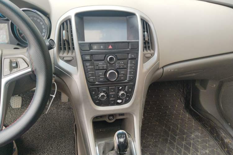 Used Buick GT 2013 GT 1.6L Manual Comfort Edition
