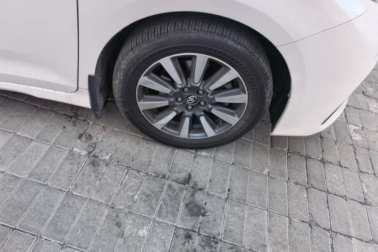 Used Toyota SIENNA 2015 3.5L Four-Wheel Drive L