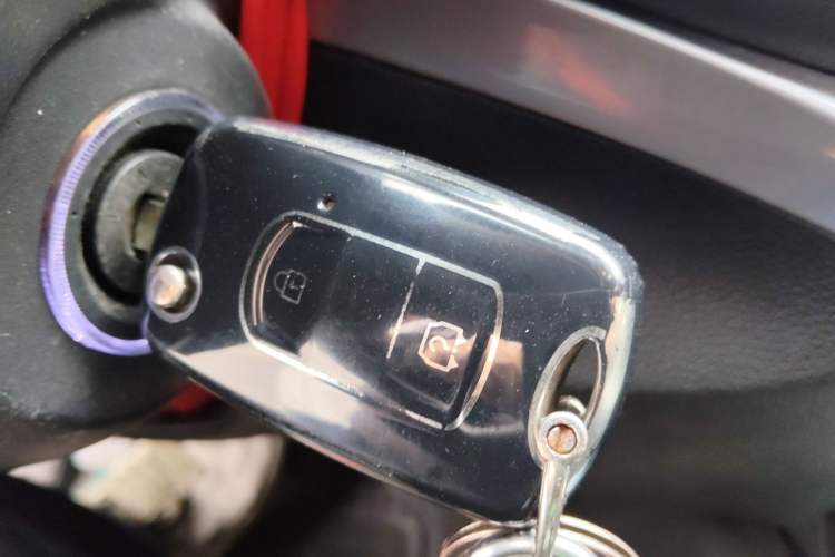 Used Dongfeng Fengon 500 2021 1.5L Manual Enjoyment Model Vehicle Key