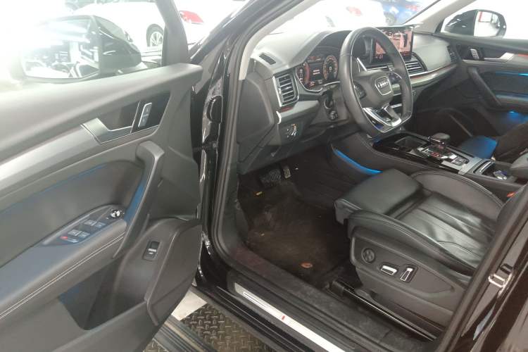 Used Audi Q5L 2024 40 TFSI Fashion Dynamic Model
