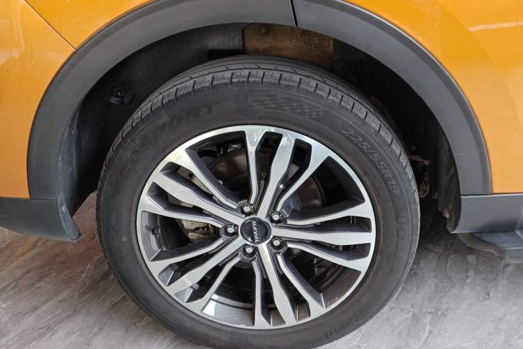 Used Haval F7 2019 2.0T Four-Wheel Drive 70th Anniversary Limited Edition
