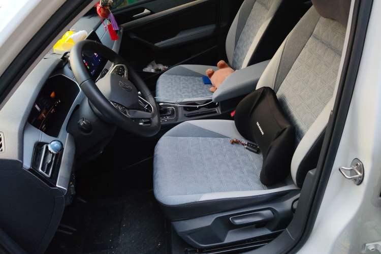 Used Volkswagen Lavida 2023 1.5L Automatic Full-Comfort Edition
