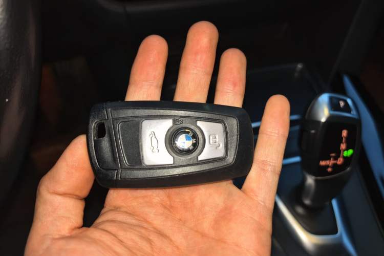 Used BMW 3 Series 2019 320Li Fashion Model
