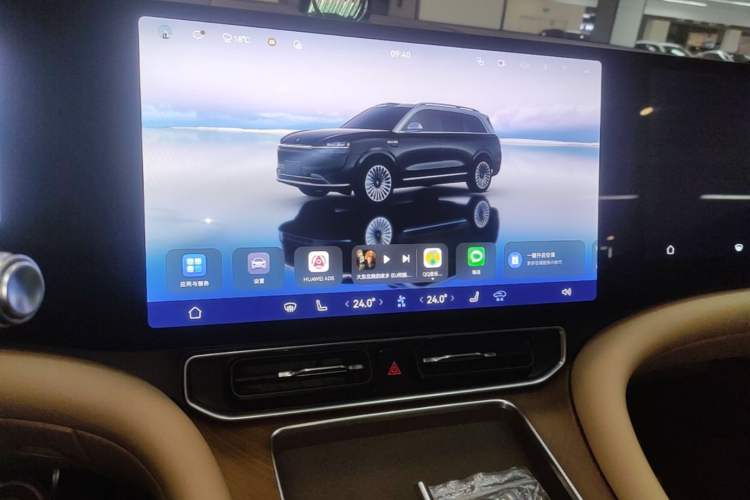 Used Hima AITO M9 2025 Extended-Range Ultra Version 52 kWh 6-Seater Audio And AC Panel