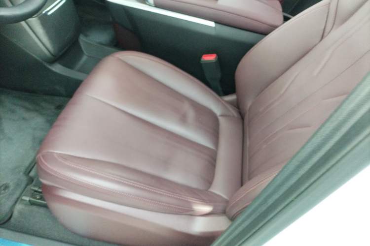 Used Buick Century 2025 2.0T Six-Seater YinShi Edition
