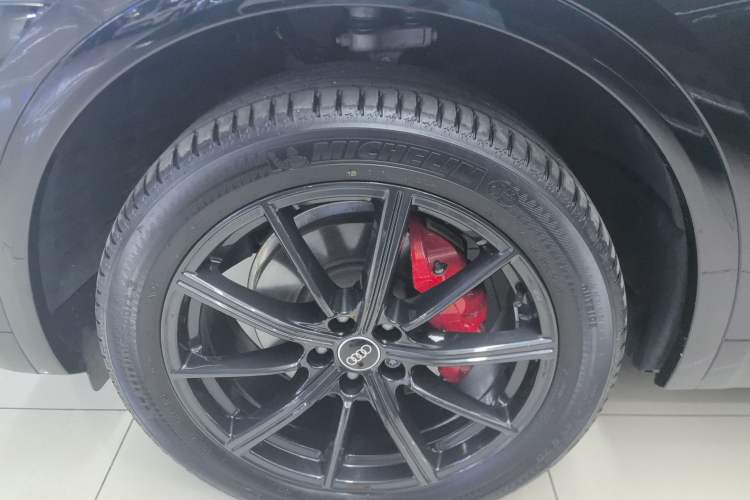 Used Audi Q5L Sportback 2024 40 TFSI Luxury Edition
