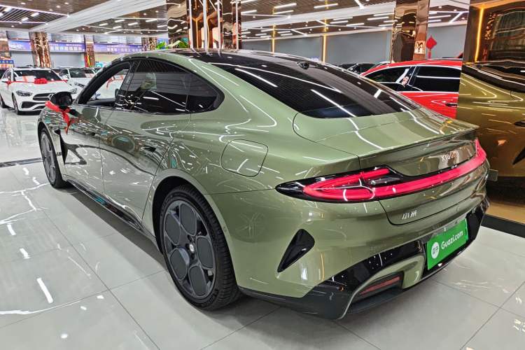 Used Xiaomi Auto SU7 2024 Rear-Drive Ultra-Long Range Advanced Pro-Level Intelligent Driving Version
