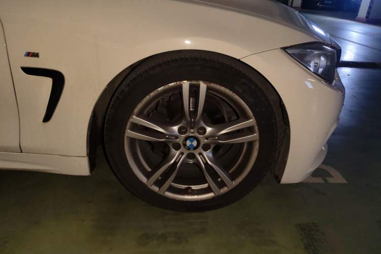 Used BMW 4 Series 2014 420i Design Package Model Right Front Wheel Hub