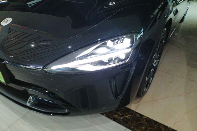 Used Xiaomi Auto SU7 2024 Four-Wheel Drive Ultra-Long Range Advanced Intelligent Driving Max Edition