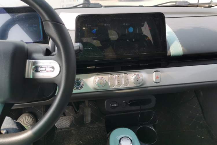 Used CHANGAN NEVO Lumin 2023 205km Xiangqin Version
