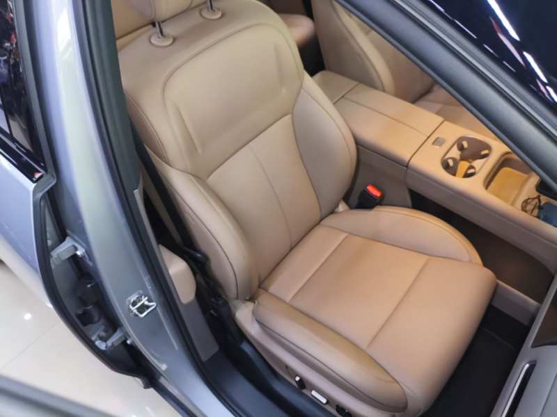 Used Li Auto i6 2025 Model Two-Wheel-Drive Standard Type — 24