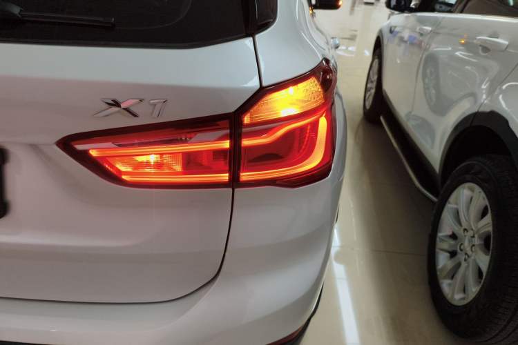 Used BMW X1 2018 sDrive18Li Luxury Model