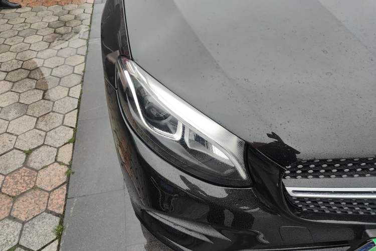 Used Mercedes-Benz GLC Coupe 2018 GLC 200 4MATIC Coupe SUV
