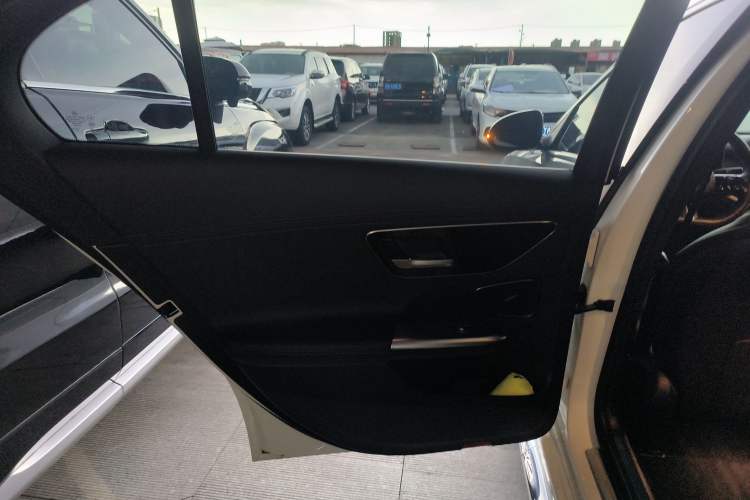 Used Mercedes-Benz C-Class 2023 Revised C 200 L Sport Edition
