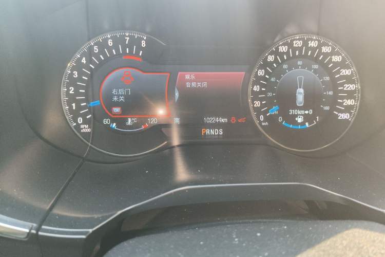 Used Ford Edge 2015 2.0T GTDi Four-Wheel Drive Prestige Model
