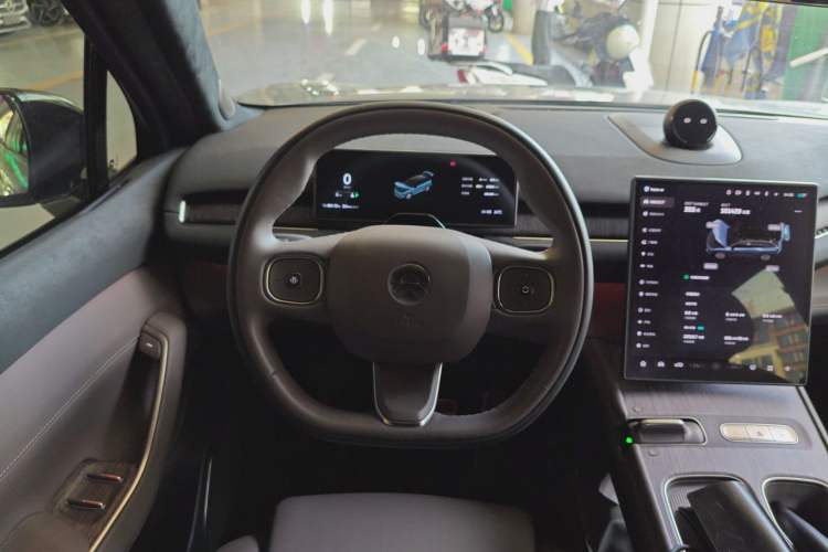 Used Nio ES7 2022 75 kWh Steering Wheel