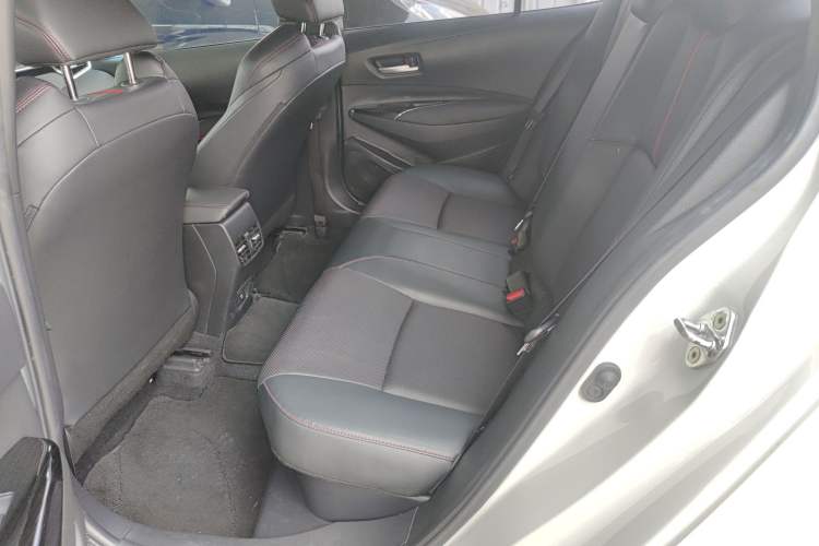 Used Toyota Levin 2019 Dual-Engine 1.8H E-CVT Sport Edition China VI Standard Left Rear Seat